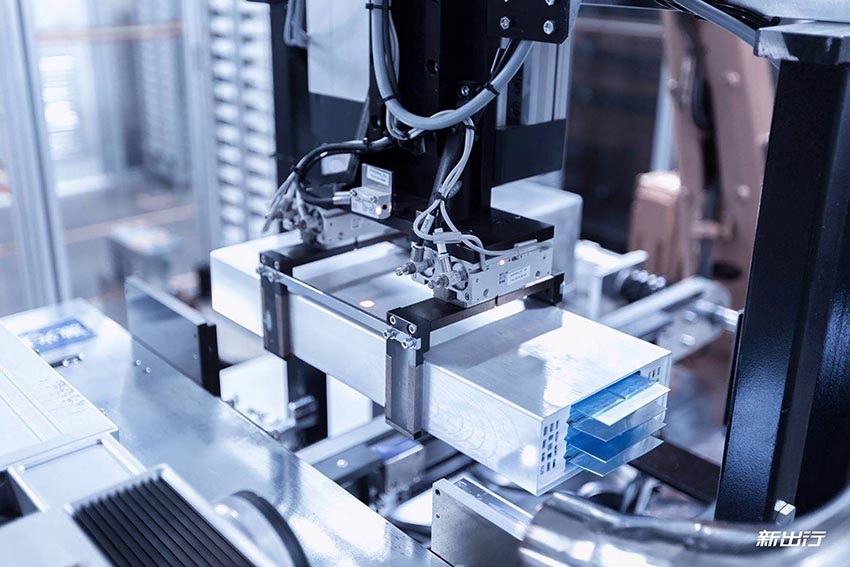 新能源汽車(chē)產(chǎn)業(yè)崛起，磁選設備電池材料除鐵助力電池行業(yè)發(fā)展