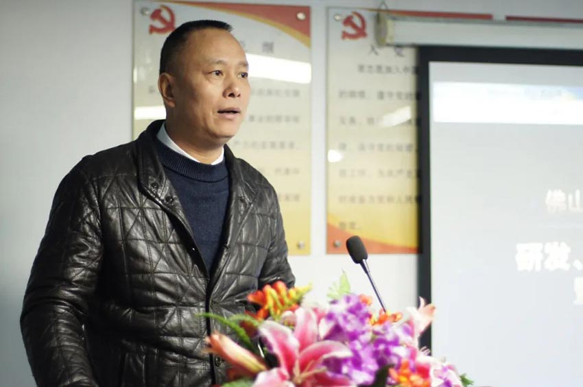 萬(wàn)達業(yè)研發(fā)、生產(chǎn)2020年度工作總結暨2021年度工作計劃專(zhuān)題會(huì )議